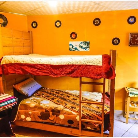 Casa De Huespedes "La Casa Bonita" Pansiyon La Paz Dış mekan fotoğraf