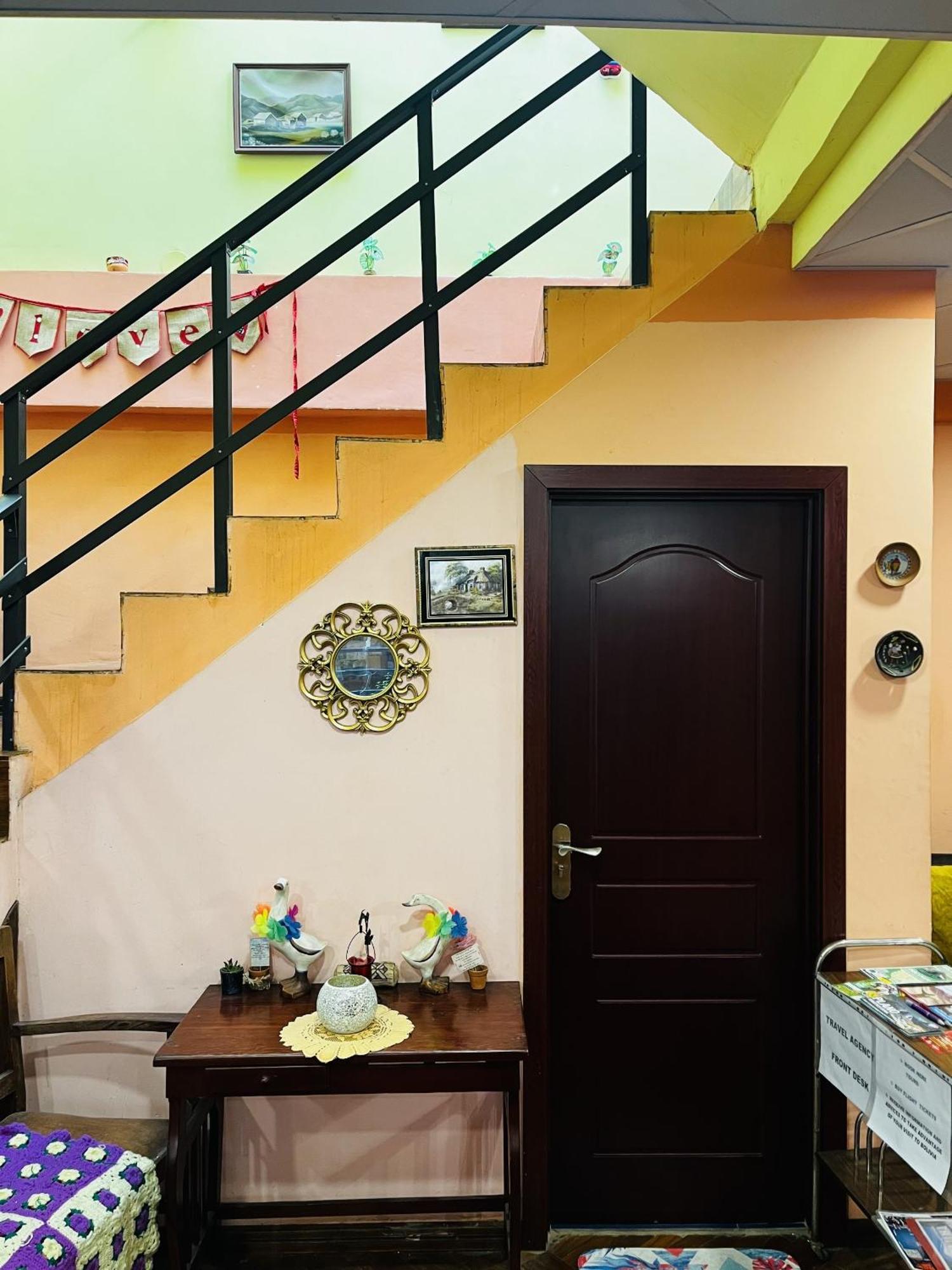 Casa De Huespedes "La Casa Bonita" Pansiyon La Paz Dış mekan fotoğraf