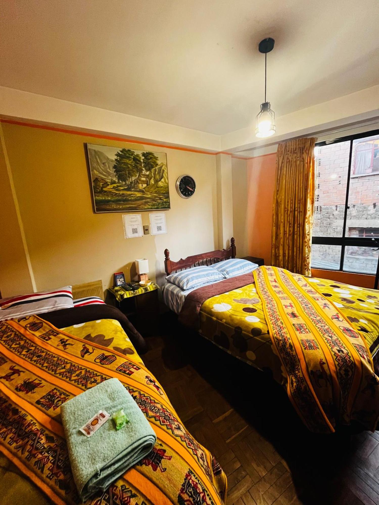 Casa De Huespedes "La Casa Bonita" Pansiyon La Paz Dış mekan fotoğraf